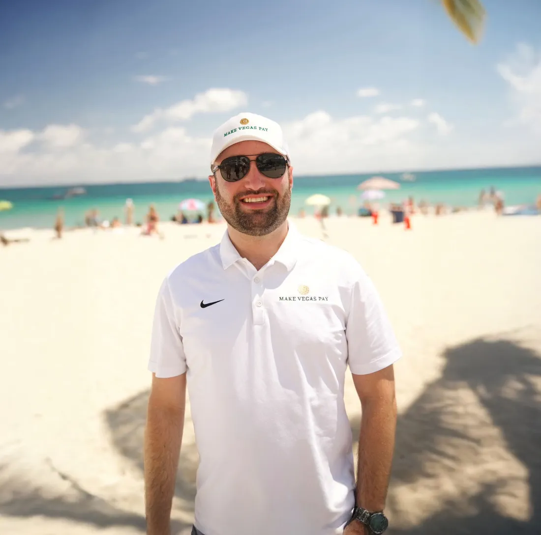 Simon Weiss at the beach