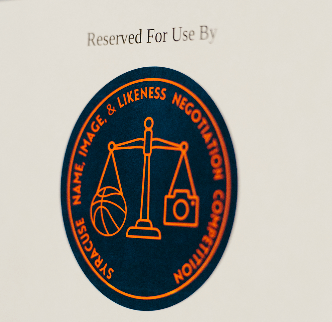 law logo