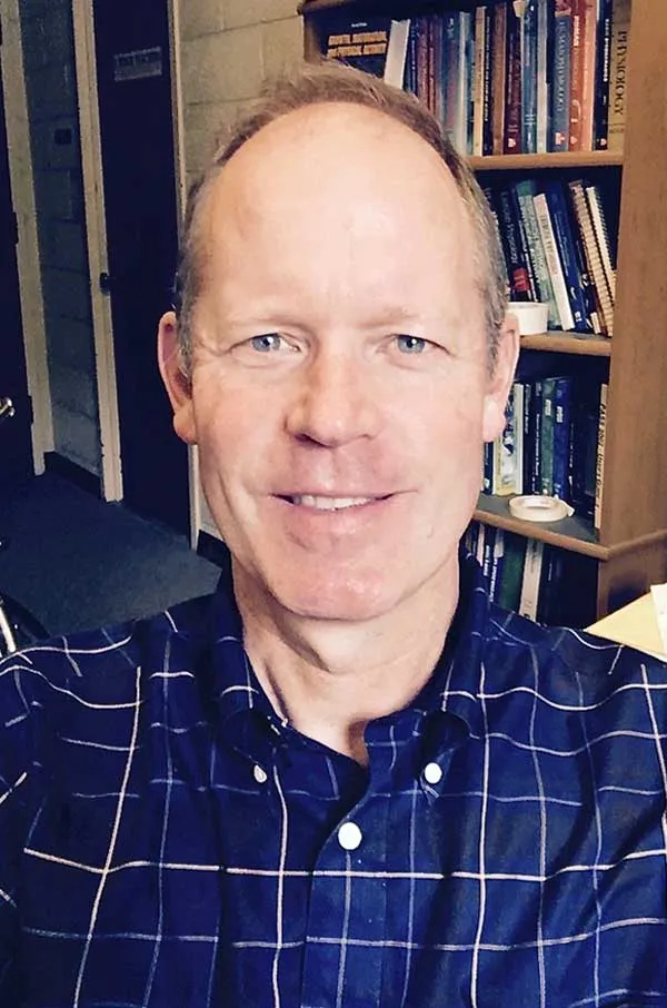 headshot of Tom Brutsaert