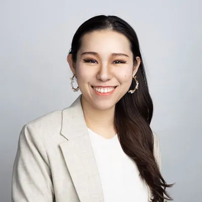 headshot Yang