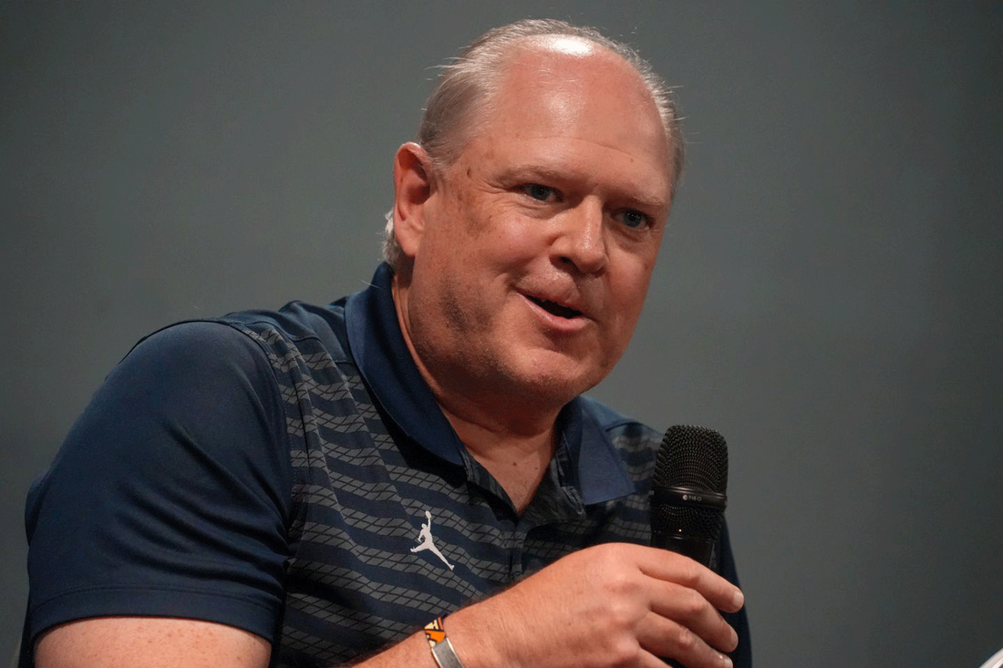 Professor Rodney Paul speaking in a panel discussion