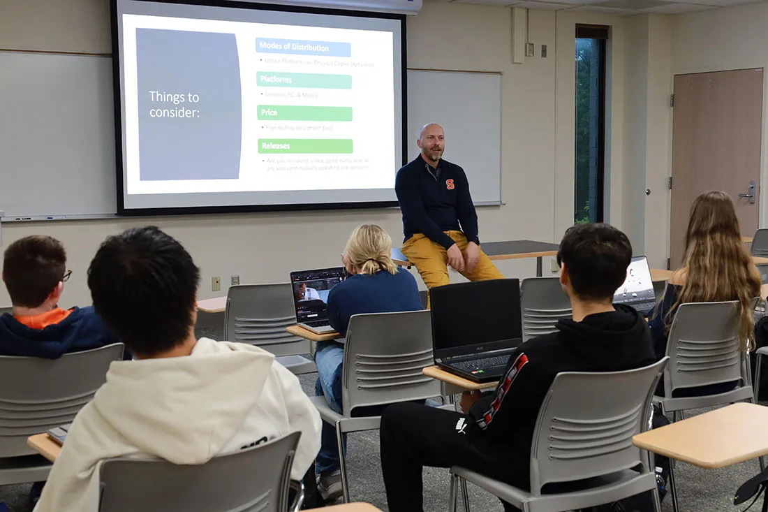 students attending esports class