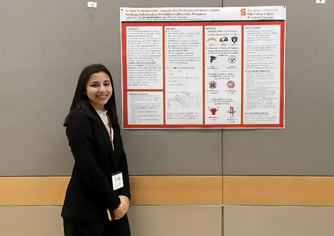 Jodyn Lee presenting